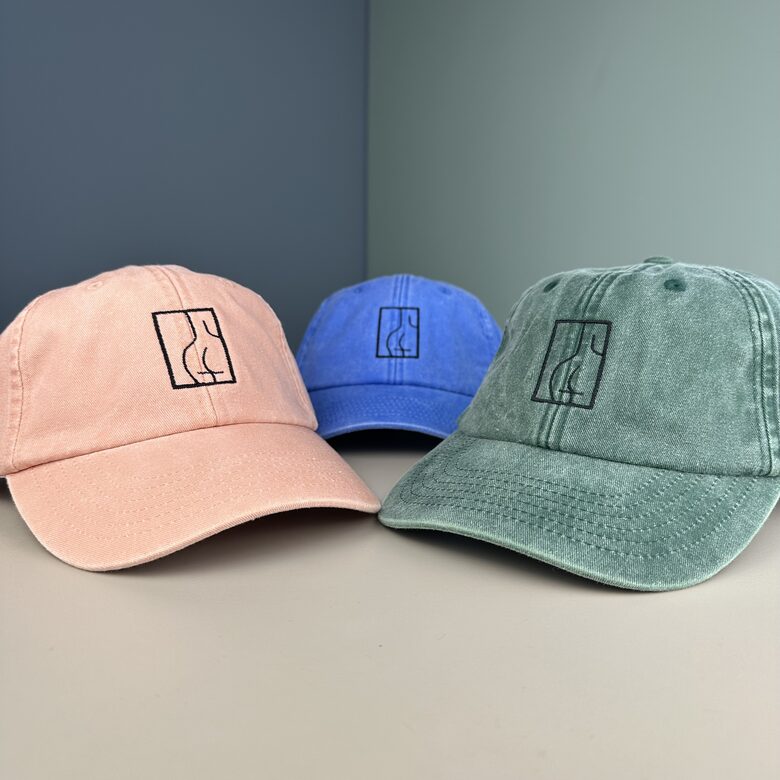 Cepure ar nagu Siluets (zema profila piegriezums)