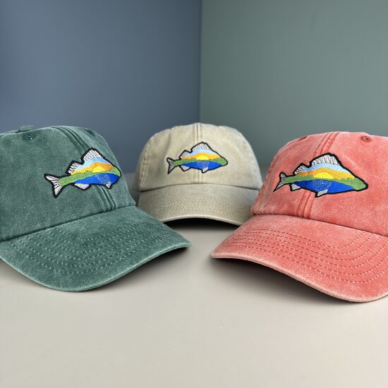 Cepure ar nagu Zivs (zema profila piegriezums)