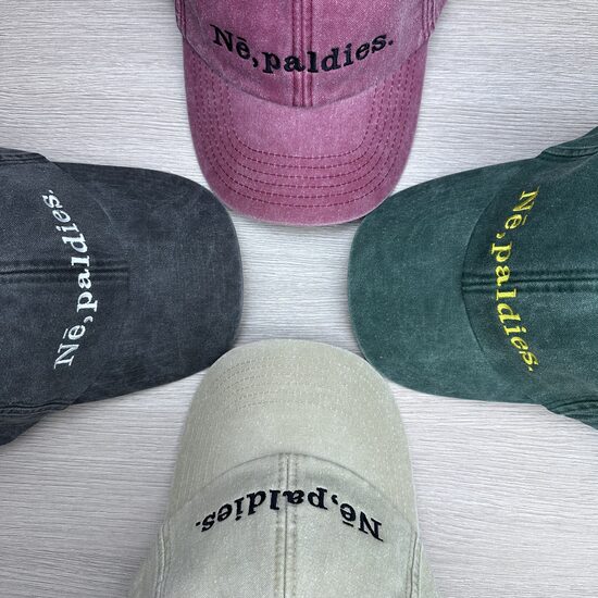 Low Profile Cap with Nē, Paldies Embroidery